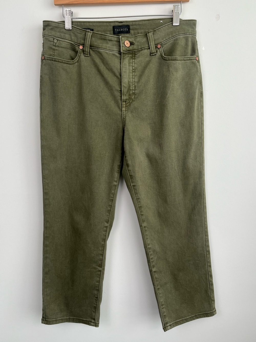 Talbots olive green cotton blend Straight Crop jeans, size 8P.